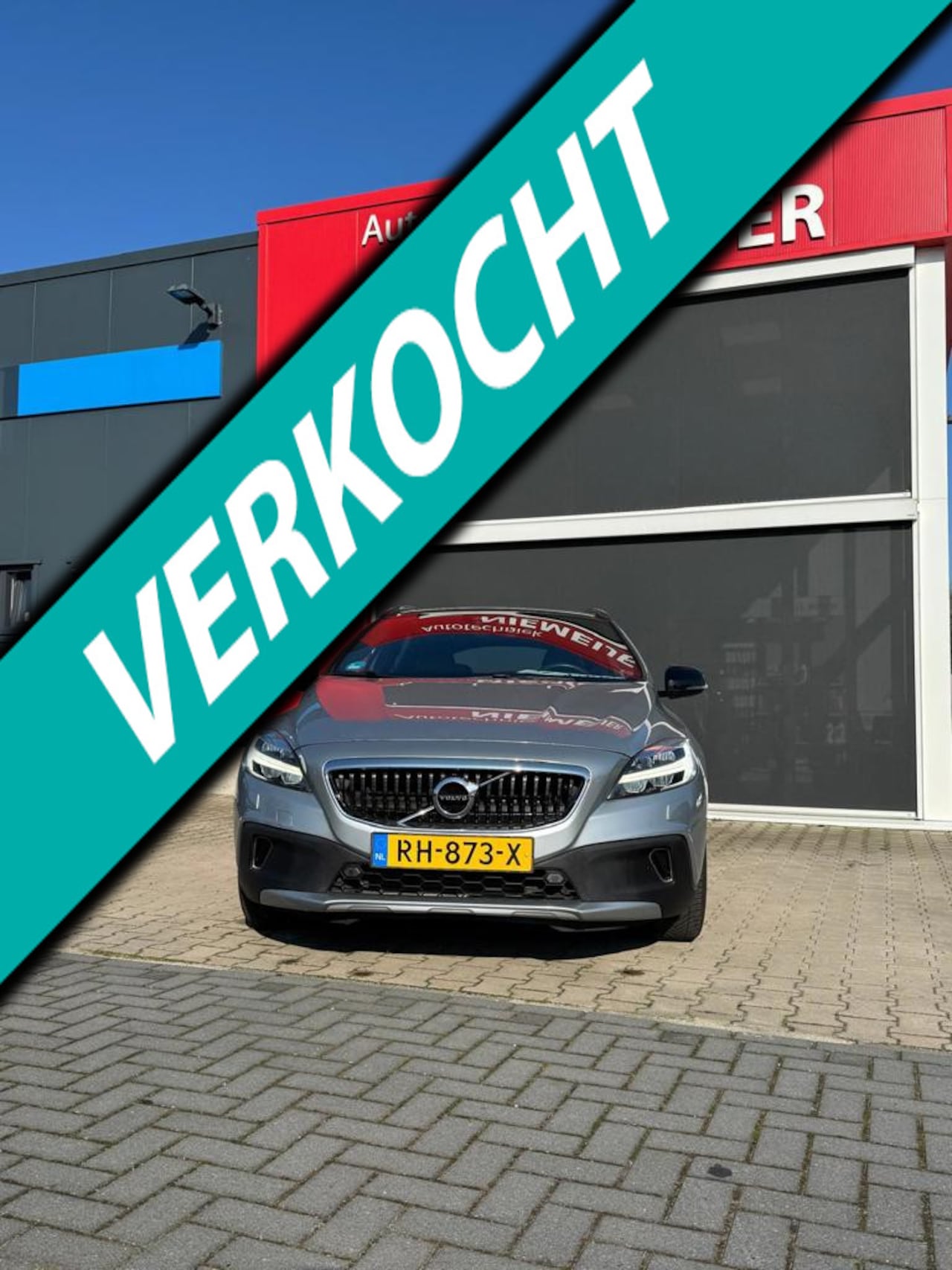 Volvo V40 Cross Country - 2.0 T4 Nordic+ - AutoWereld.nl