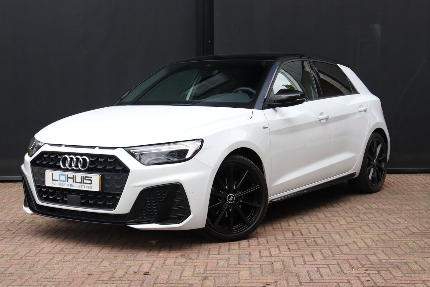 Audi A1 Sportback - 35TFSI S-Line DSG | KEYLESS | CARPLAY | STOELVERW. - AutoWereld.nl