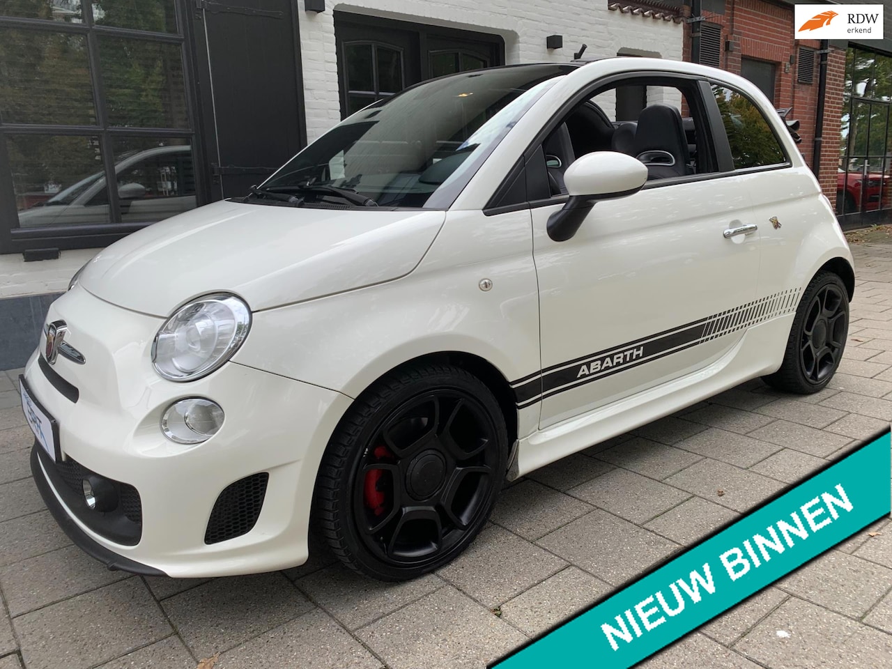 Abarth 500 - 1.4-16V CABRIO, AUTOMAAT, Nw. Staat - AutoWereld.nl