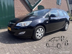 Opel Astra Sports Tourer - 1.4 Edition NIEUWE APK AIRCO