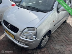 Opel Agila - 1.2-16V Color Edition