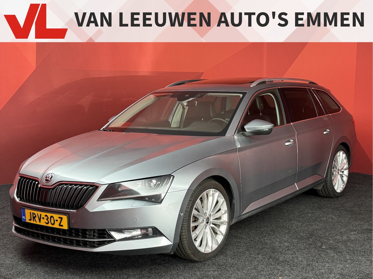 Skoda Superb Combi - 2.0 TSI 4x4 Style Business | ACC | Pano | Memory - AutoWereld.nl
