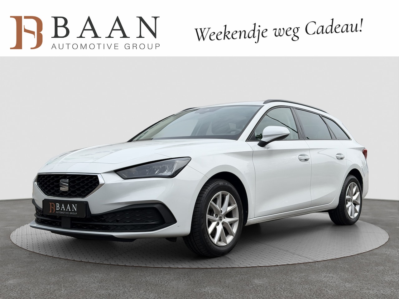 SEAT Leon ST - 1.0 EcoTSI Style|ACC|Automaat|Keyless|Camera|Stuurverwarming - AutoWereld.nl