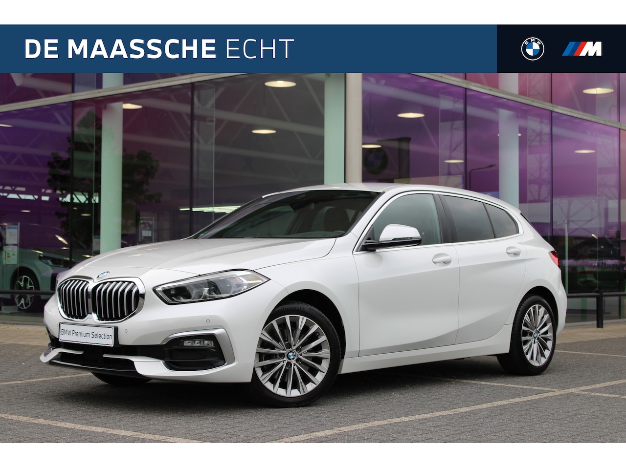 BMW 1-serie - 118i High Executive Automaat / Sportstoelen / Adaptieve LED / Stoelverwarming - AutoWereld.nl