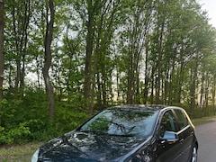 Volkswagen Golf - 1.4 TSI Optive 4deurs, Nwe APK