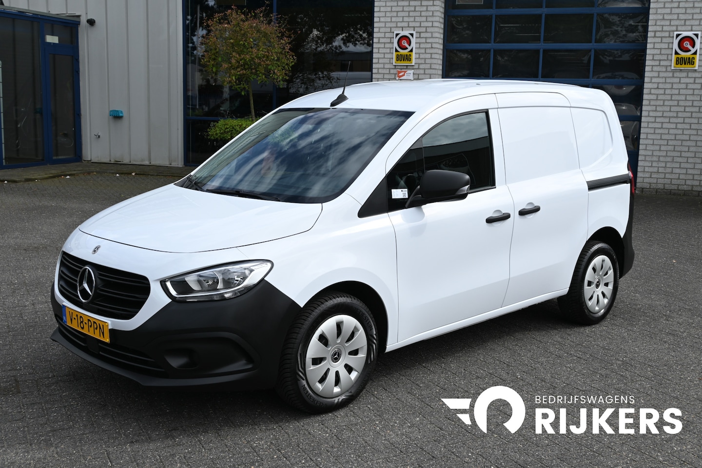 Mercedes-Benz Citan - 110 CDI L1 Pro 2 Schuifdeuren, Camera, Apple Carplay/Android Auto - AutoWereld.nl