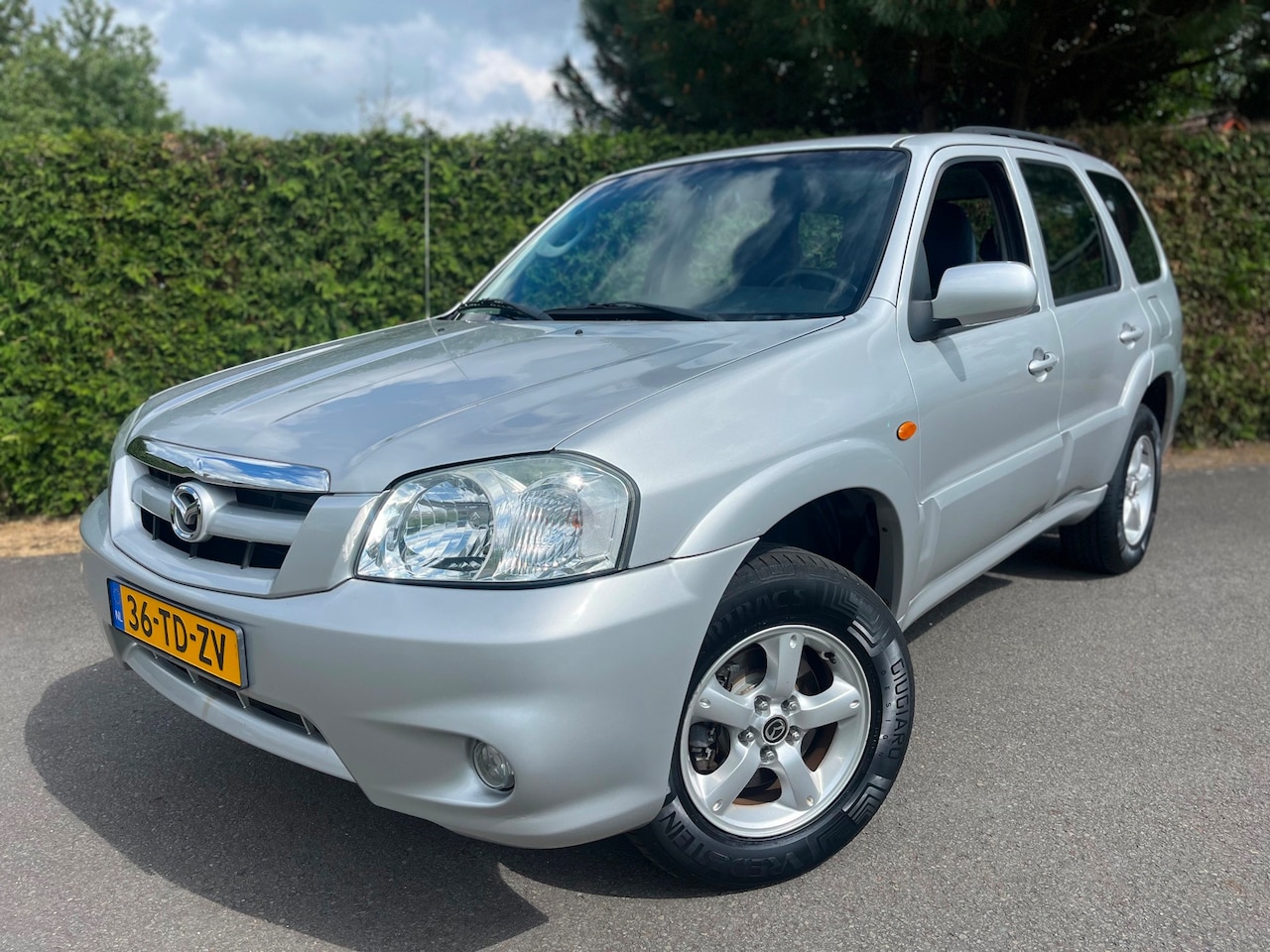Mazda Tribute - 2.3i Touring AIRCO ZEER NETTE AUTO !! - AutoWereld.nl