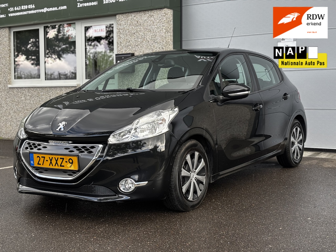 Peugeot 208 - 1.4 e-HDi Active Automaat Nav Nap Clima Pdc Cruise - AutoWereld.nl