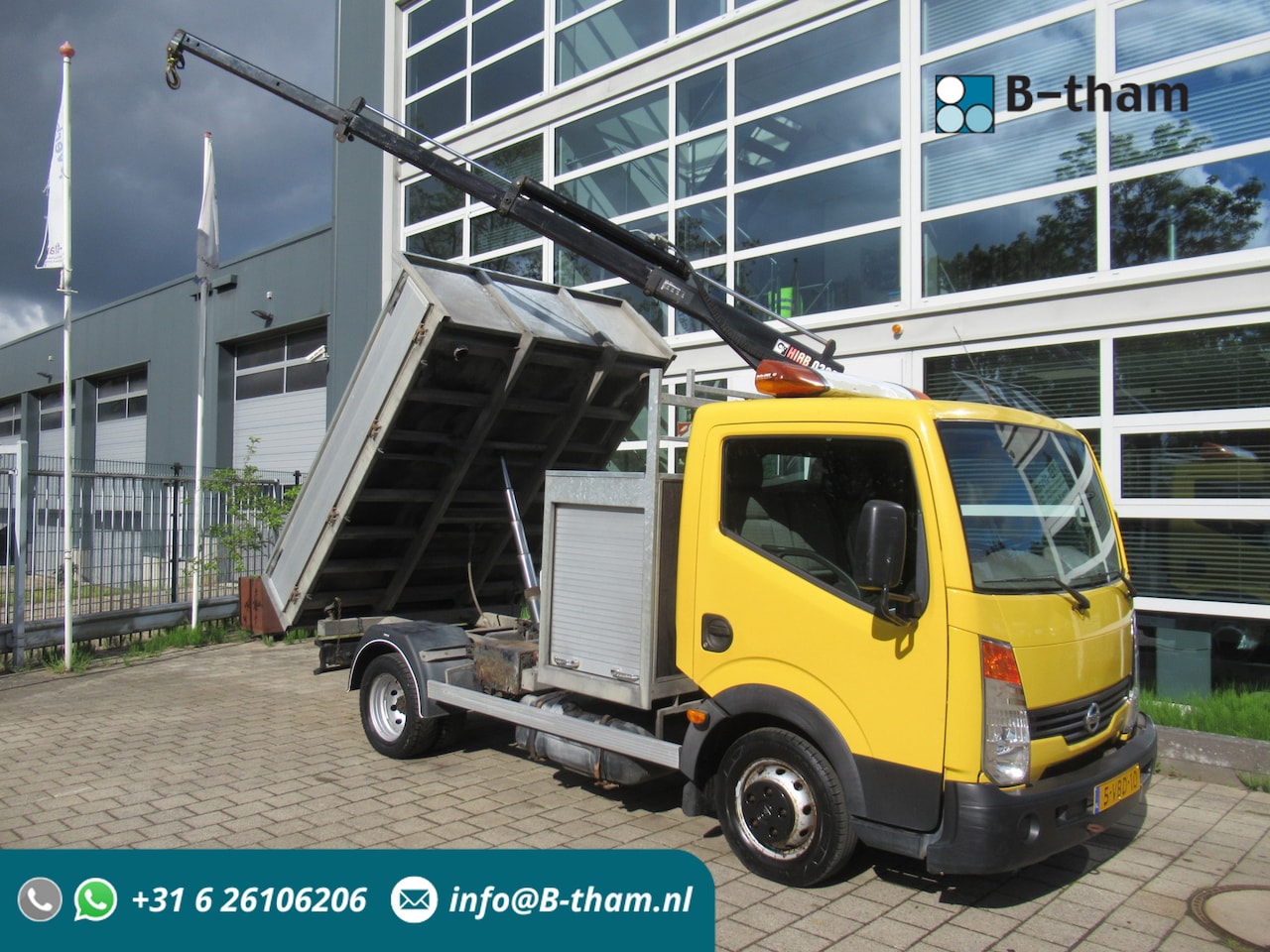 Nissan Cabstar E - 130.35 2.5 dCi 290 3-S. Kipper + HIAB 022 T-2 Kraan Kran Crane - AutoWereld.nl
