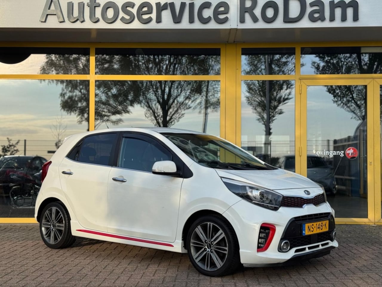 Kia Picanto - 1.2 CVVT GT-Line 1.2 CVVT GT-Line - AutoWereld.nl