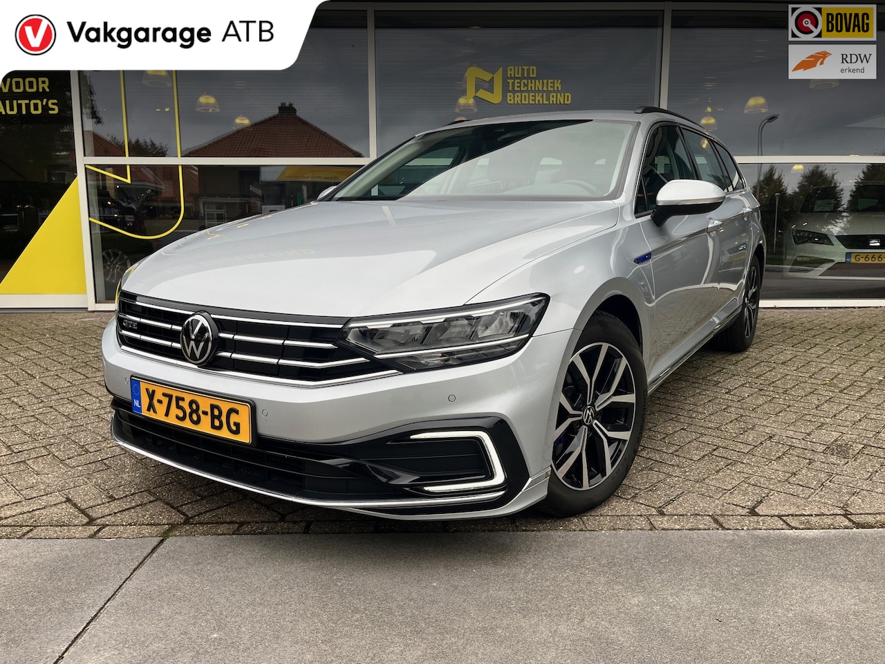Volkswagen Passat Variant - 1.4 TSI PHEV GTE Business 1.4 TSI PHEV GTE Business - AutoWereld.nl