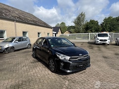 Kia Rio - 1.0 TGDI ComfortPlusLine Navigator REST BPM €400,