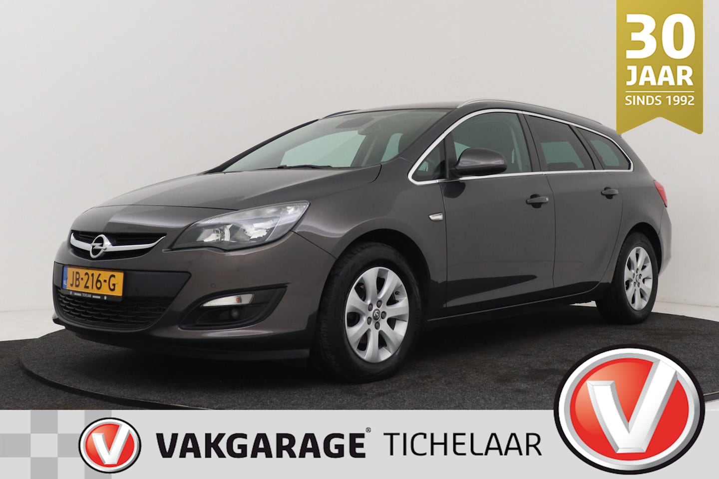 Opel Astra Sports Tourer - 1.4 Turbo Blitz | Trekhaak | Org NL | Navigatie | Bluetooth | - AutoWereld.nl
