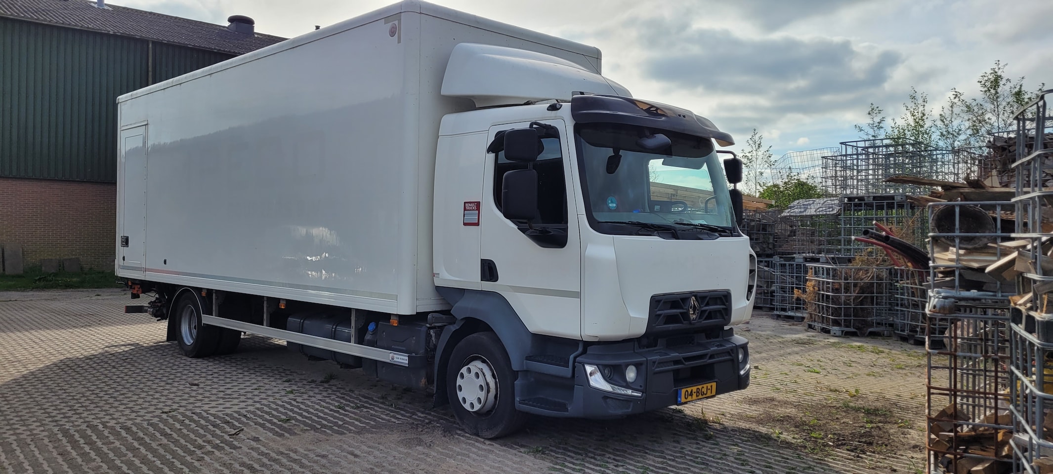 Renault Master Combi - renault D Oprijwagen,gesloten laadbak.nette staat-apk 2027-gelijk rijklaar!!!!!!!!!! - AutoWereld.nl