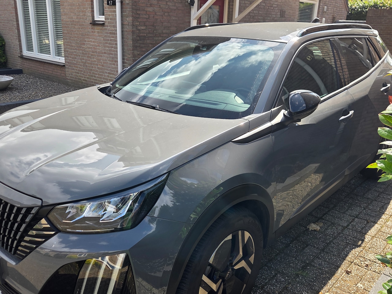 Peugeot 2008 - 1.2 PureTech 130 GT - AutoWereld.nl