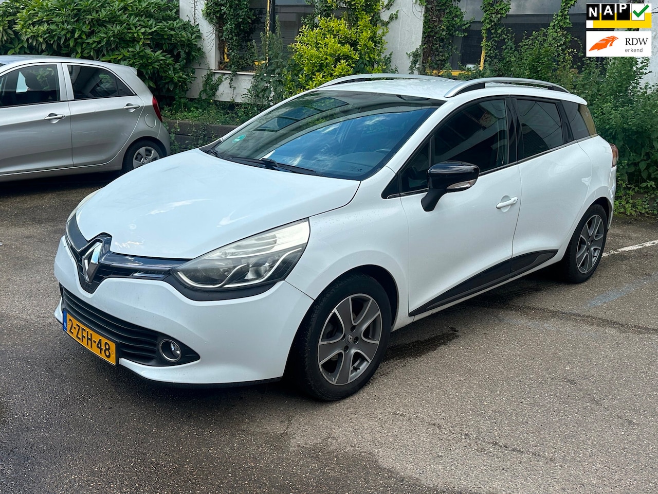Renault Clio Estate - 1.5 dCi ECO Night&Day/ Goed onderhouden - AutoWereld.nl