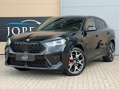 BMW X2 - SDrive20i |M Sport Pro|Pano|20inch|Shadowline|Sfeerverlichting|Camera|Leder