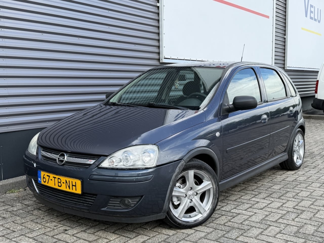 Opel Corsa - 1.4-16V 90PK Silverline Edit / *NAP* / Koopje / 2006 - AutoWereld.nl