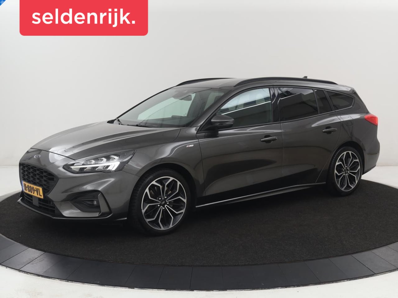 Ford Focus - 1.5 EcoBoost ST Line | Stoelverwarming | Adaptive cruise | Camera | Carplay | Stuurverwarm - AutoWereld.nl