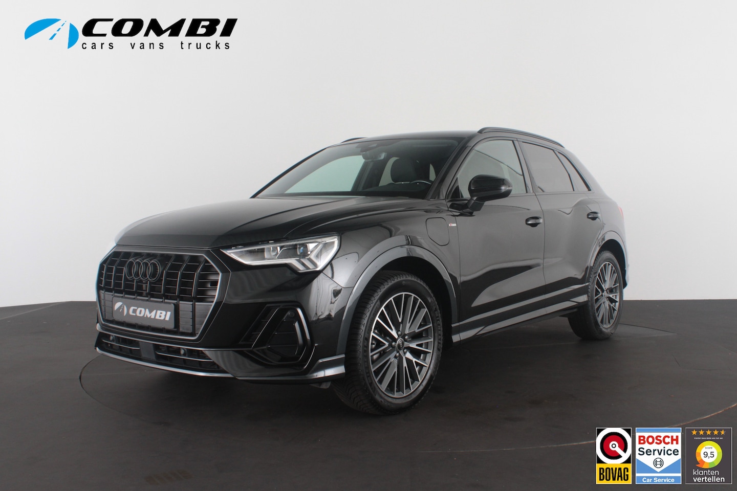 Audi Q3 - 45 TFSI e S line edition > 2x S line/Camera/19 inch/Sfeerverlichting/Plug in hybride... - AutoWereld.nl