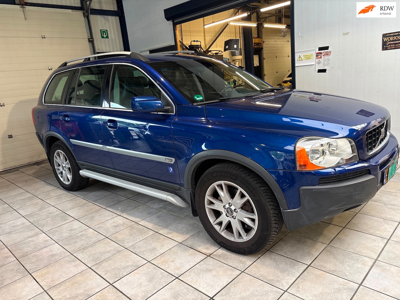 Volvo XC90 - 2.5 T Ocean Race 2.5 T Ocean Race - AutoWereld.nl