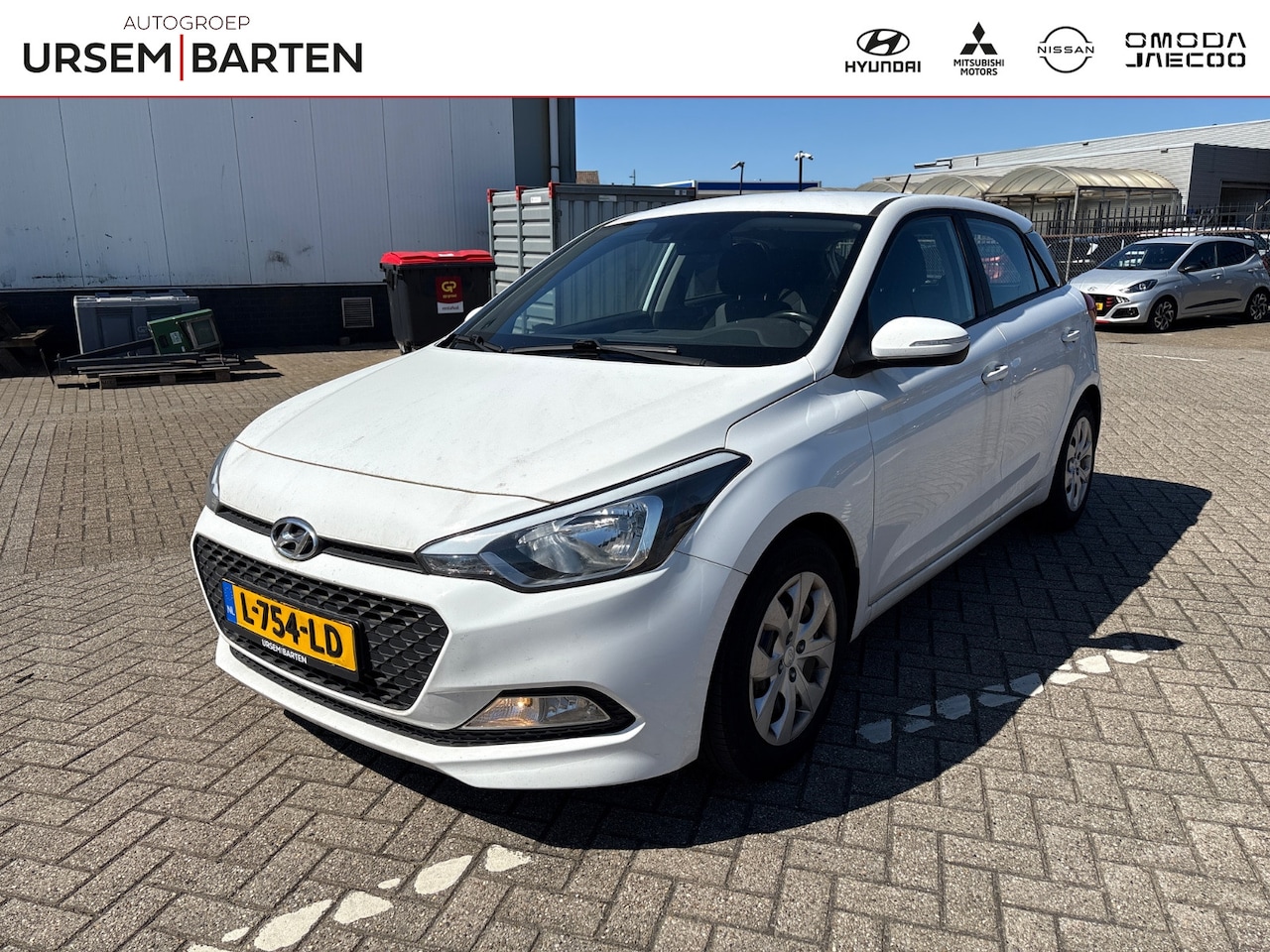 Hyundai i20 - 1.4i i-Vision | Achterbank in delen neerklapbaar | Airco | Anti Blokkeer Systeem - AutoWereld.nl