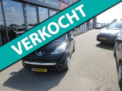 Peugeot 107 - 1.0-12V Millesim 200