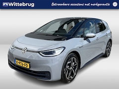 Volkswagen ID.3 - First Plus 58 kWh / SOH 92%/ AUTOMAAT/ TREKHAAK/ ADAPTIVE CRUISE/ APP-CONNECT/ PARK.SENSOR