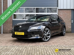 Skoda Superb Combi - 1.8 TSI Sportline Kuipstoelen Navi Carplay Memory Alcantara