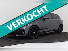 BMW 1-serie - 118i Corporate Lease High Executive M-Sport | CarPlay | Camera | Navigatie | Stoelverwarmi