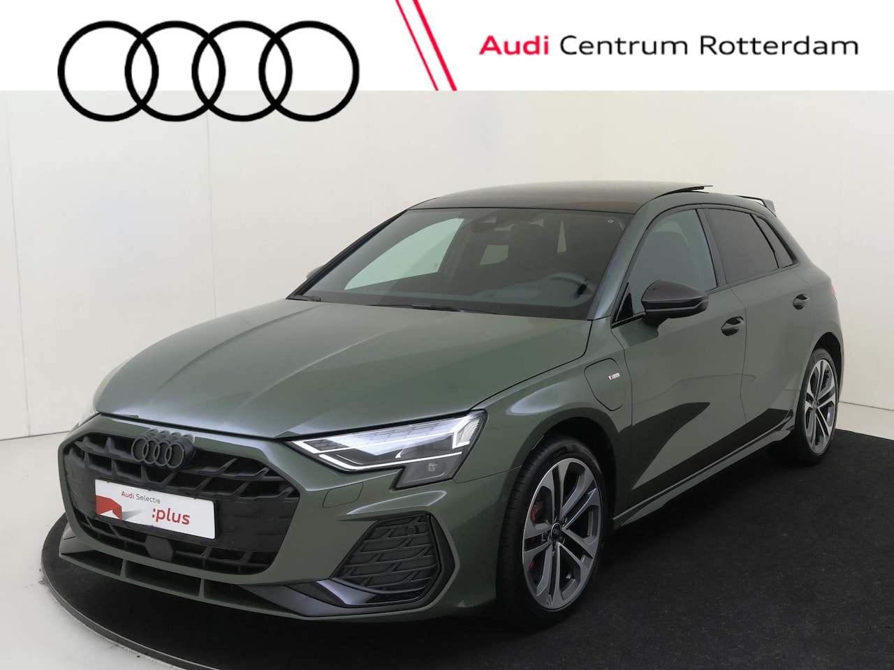 Audi A3 Sportback - 45 TFSI e S edition Competition | SoH 100% | Panoramadak | Carbonpakket exterieur | Ledere - AutoWereld.nl