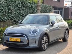 MINI John Cooper Works - F55 LCI One New model Camera Apple CarPlay Cruise LED RIJKLAAR 1.5 One