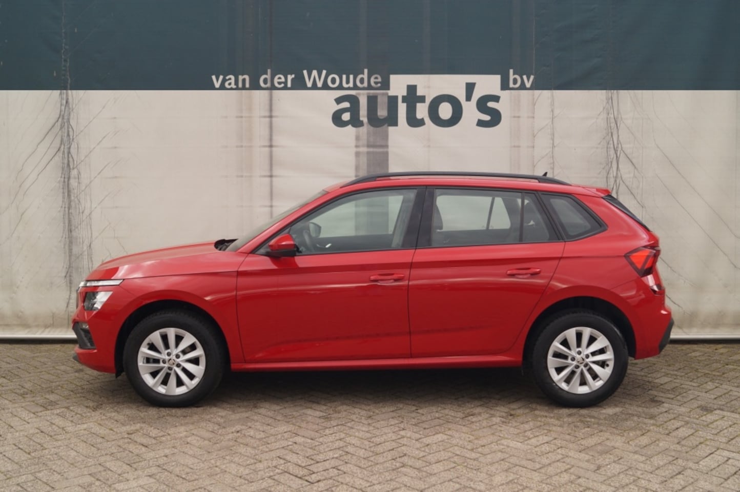 Skoda Kamiq - 1.0 TSI 115pk Limited Plus Edition -LED-TREKHAAK-ECC- - AutoWereld.nl