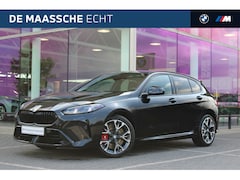 BMW 1-serie - 120 M Sport Automaat / Sportstoelen / Achteruitrijcamera / M Adaptief onderstel / Comfort