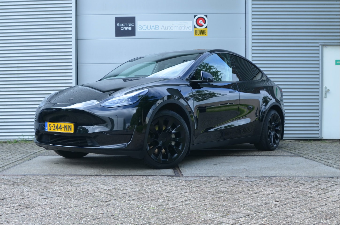 Tesla Model Y - RWD 58 kWh 20" Alu, AutoPilot3.0 Ryzen - AutoWereld.nl