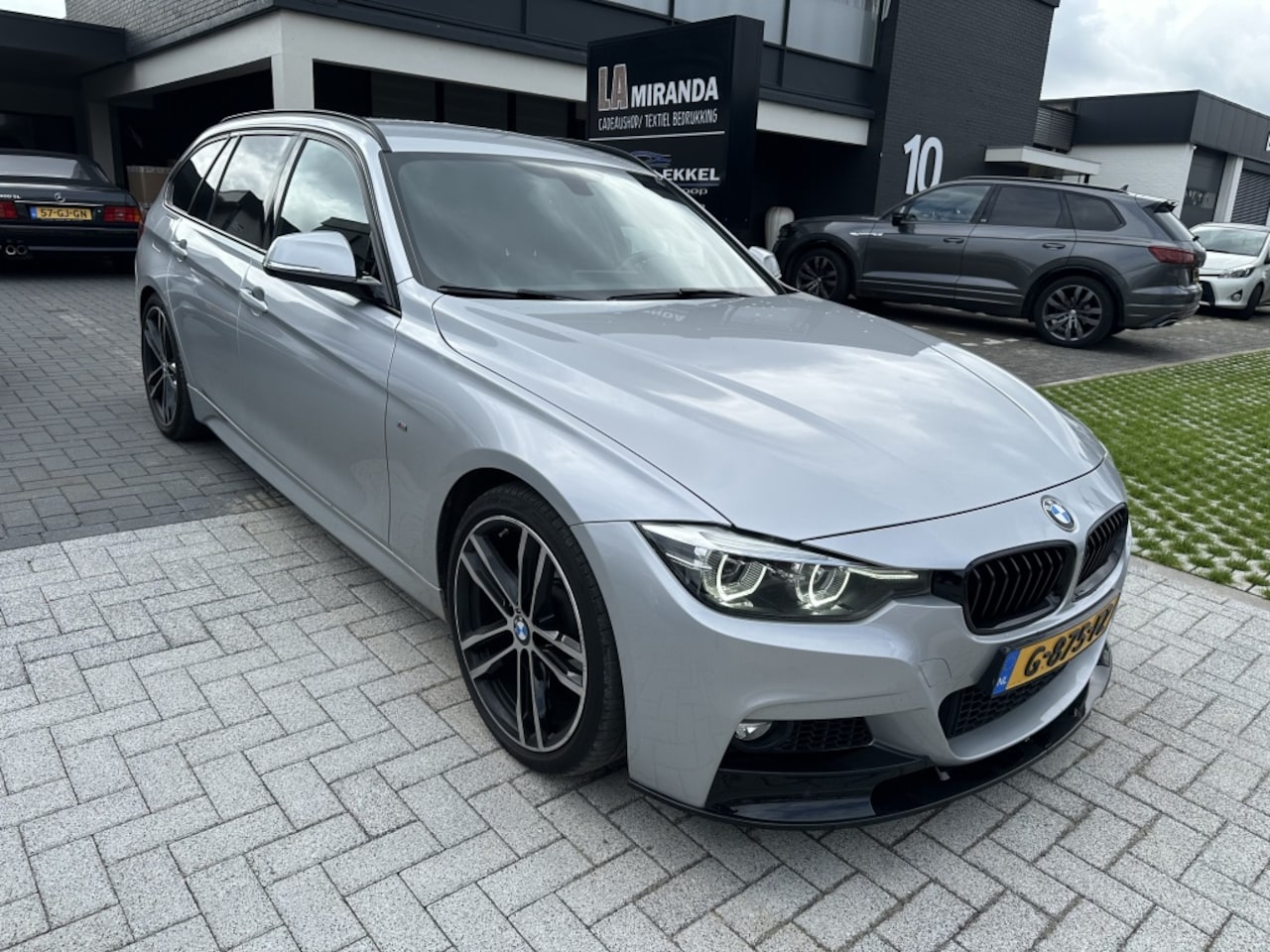 BMW 3-serie Touring - 318i M Sport Corporate Lease 318i M-Sport Corporate Lease - AutoWereld.nl