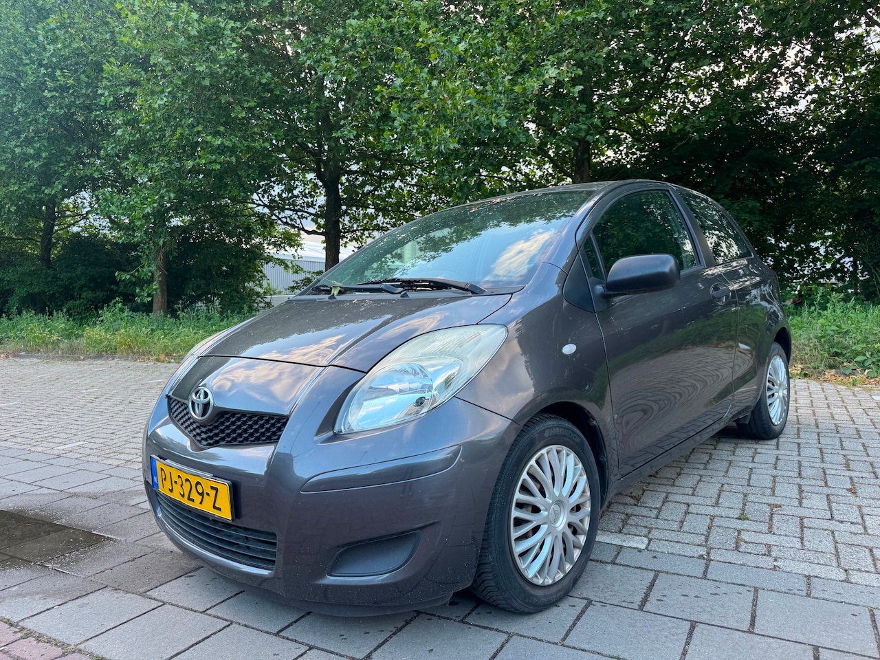 Toyota Yaris - 1.3 VVT-i Comfort 1.3 VVTi Comfort - AutoWereld.nl