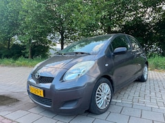 Toyota Yaris - 1.3 VVTi Comfort