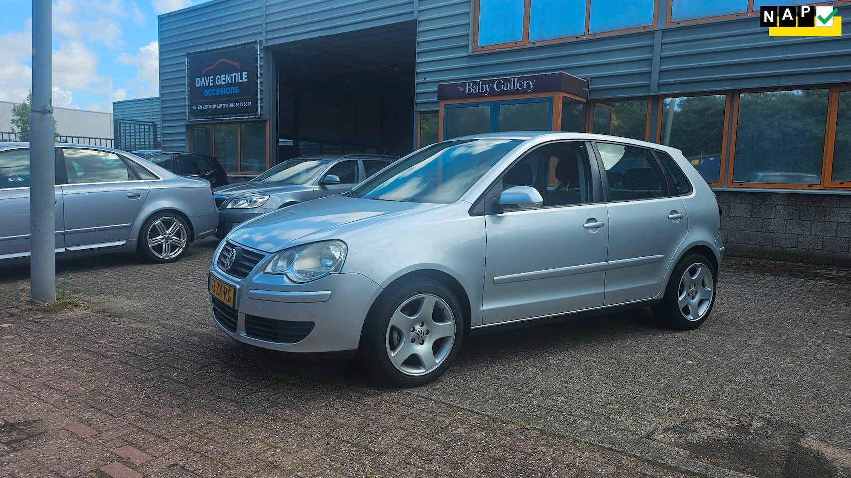 Volkswagen Polo - 1.4-16V Optive 5 Deurs Nieuwe Apk - AutoWereld.nl