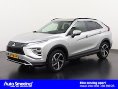 Mitsubishi Eclipse Cross - 2.4 PHEV Intense+ 4WD | Camera | Mem Stoel | Navigatie | Stoelverwarming | Zondag Open