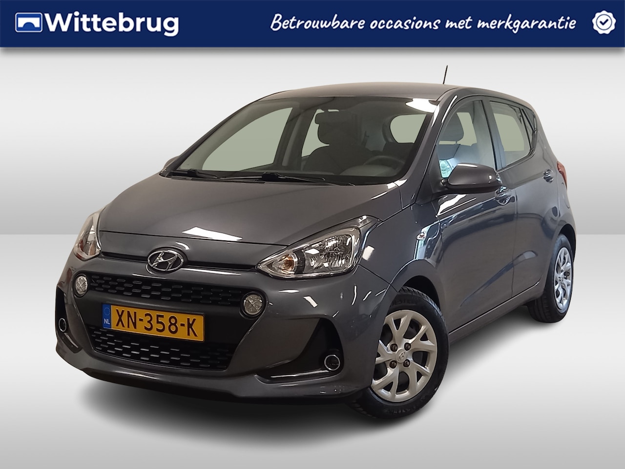 Hyundai i10 - 1.0i Comfort met Navigatie Lage Km stand!! - AutoWereld.nl