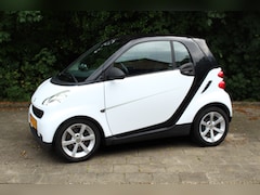 Smart Fortwo coupé - 1.0 mhd Pulse Airco semi automaat glazen dak APK nieuw Hartstikke leuke auto