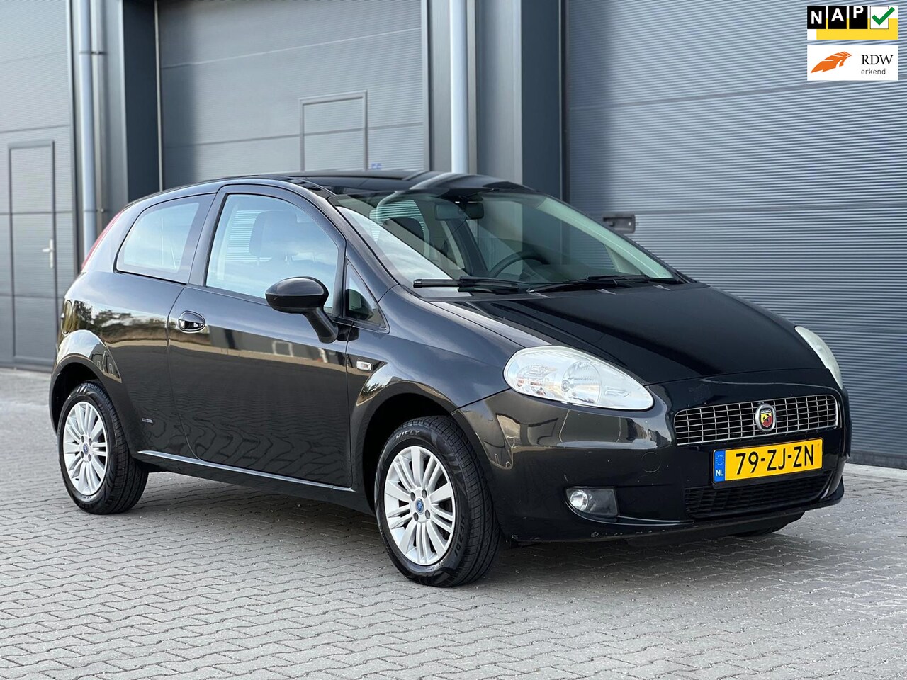 Fiat Grande Punto - 1.4 DYNAMIC BJ08 AIRCO LMV - AutoWereld.nl