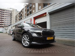 Skoda Enyaq iV - 60 | NL Auto | 1ste eigenaar | Trekhaak | Adaptive+Lane | Sfeer | 20inch | Leer/ stof | Lu