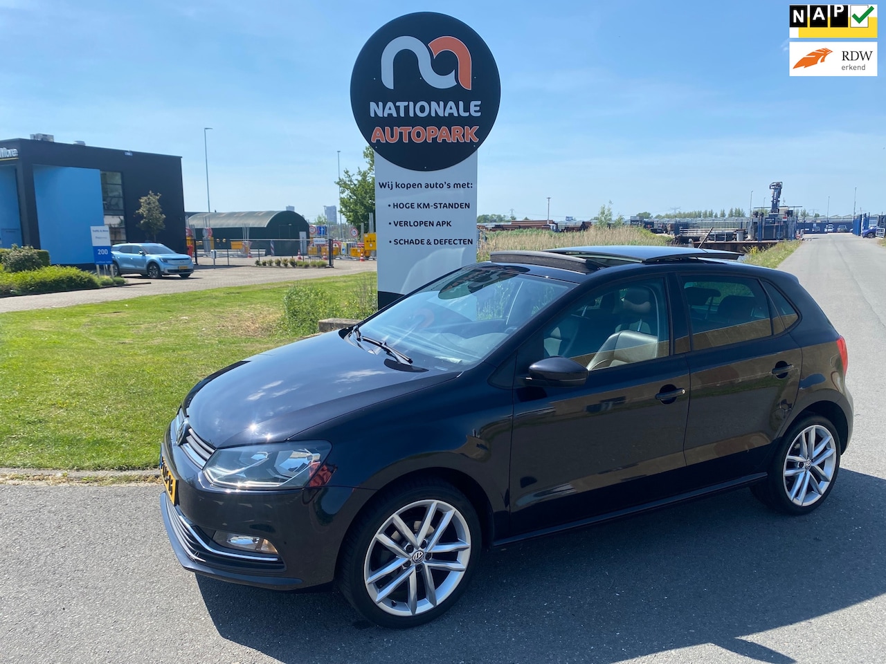 Volkswagen Polo - 2014 * 1.2 TSI Highline * PANORAMADAK * LMV * CLIMA * TOPSTAAT - AutoWereld.nl
