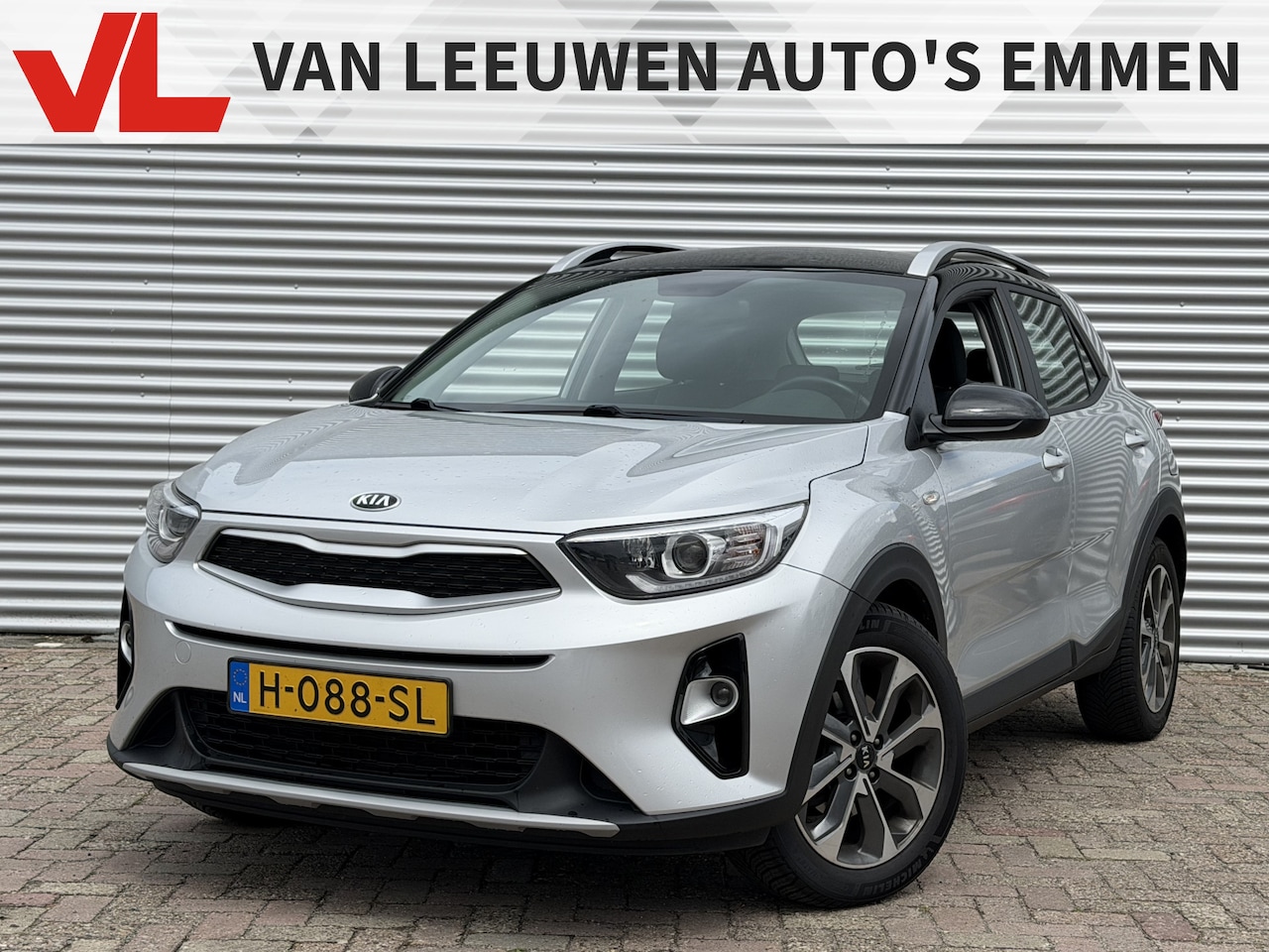 Kia Stonic - 1.0 T-GDi DynamicLine | Nieuw binnen! | Rijklaar | Camera | Carplay - AutoWereld.nl