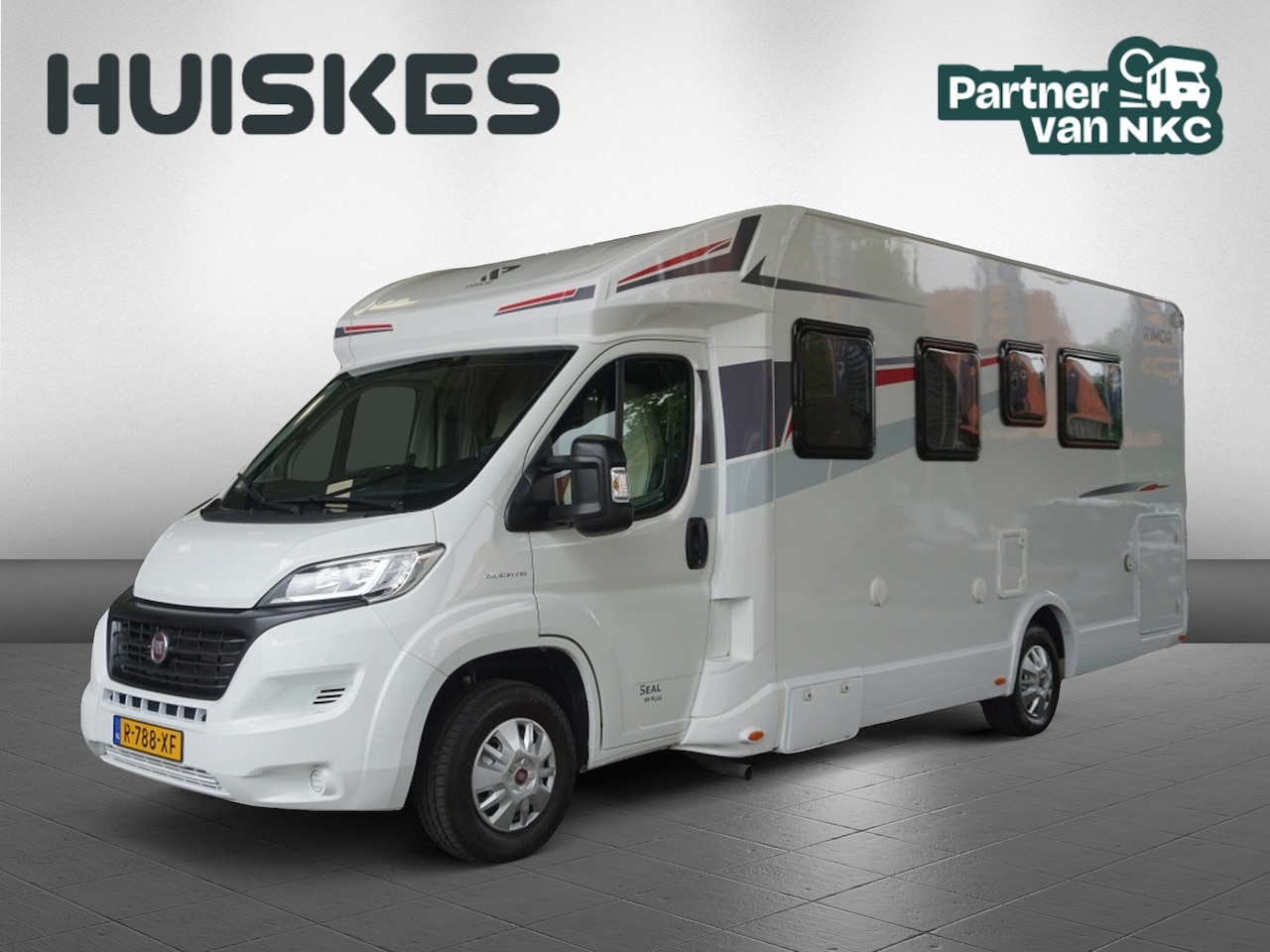 Fiat Ducato - Rimor Seal 69 Plus Queens bed, 5 gordelplekken - AutoWereld.nl
