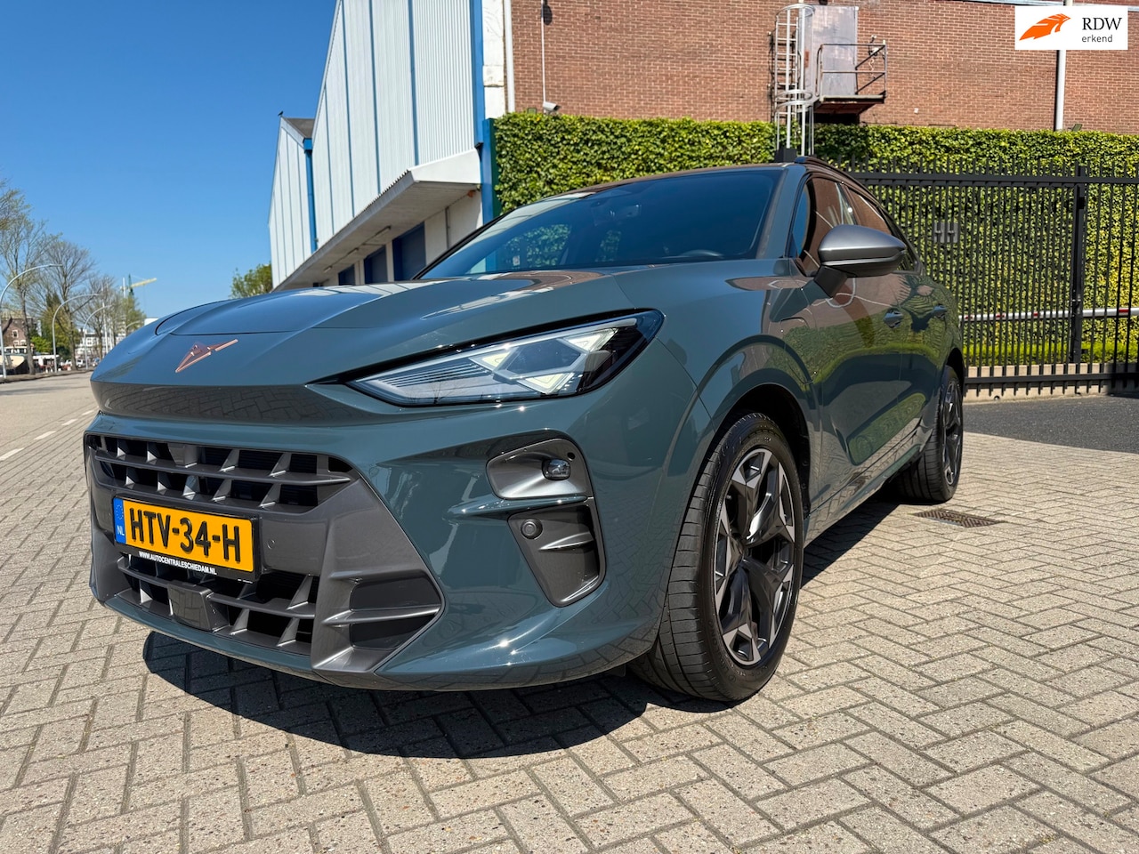 CUPRA Terramar - Terramar_150PK_1.5 TSI e-Hybrid Essential_NETTE AUTO 1.5 TSI e-Hybrid Essential - AutoWereld.nl