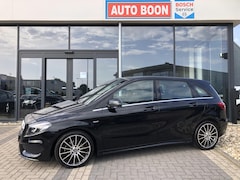 Mercedes-Benz B-klasse - 180 AMG EDITION AUTOMAAT APPCARPLAY/P-CAM/LED/ NAVI/2XPDC/18''AMG/SFEER/STOELVERWARMING/ME