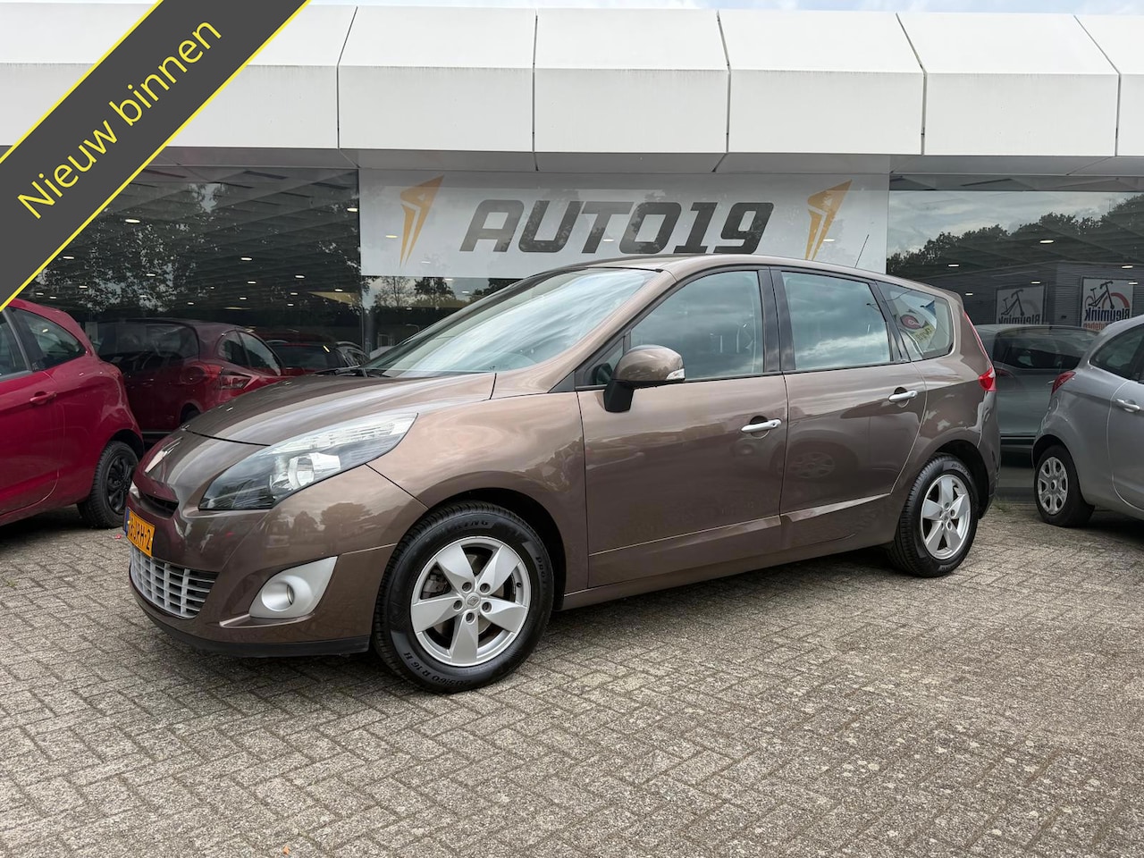 Renault Grand Scénic - 1.4 TCe Dynamique 1.4 TCe Dynamique - AutoWereld.nl